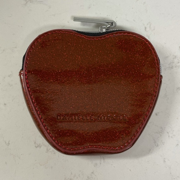 Danielle Nicole x Disney “One bite” pouch - Picture 2 of 2